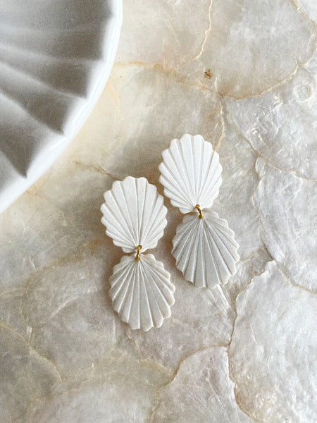 Alice - White Pearl