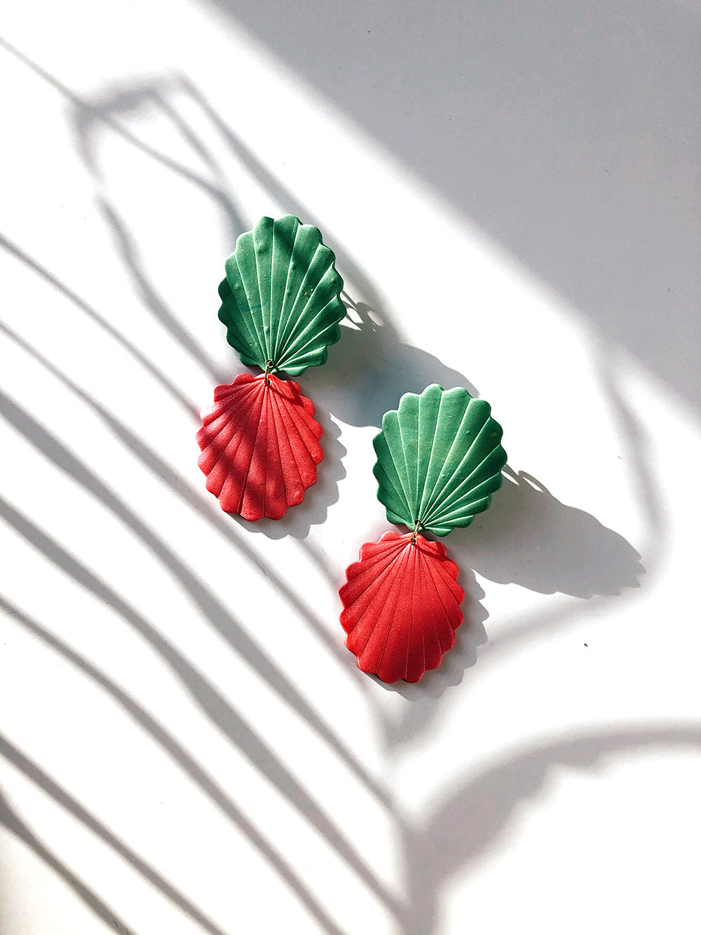 handmade earrings in pink and green color polymerclay 